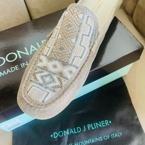 New with tag…. Beaded Mule